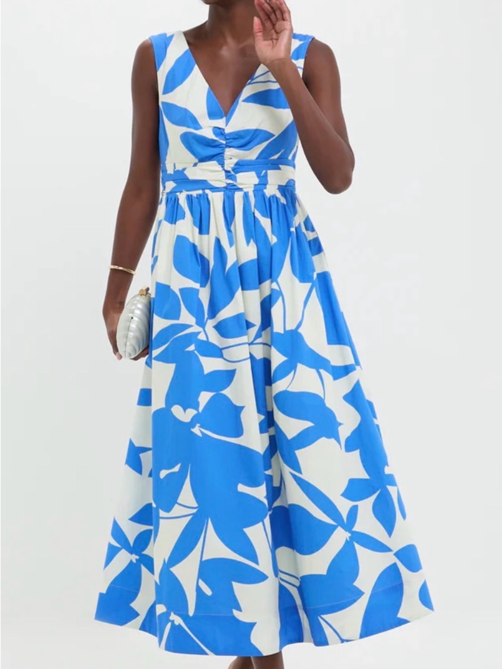 Hyacinth House Tuckernuck Sleeveless Blue & White Floral Print Carson Maxi Dress - Picture 2 of 10